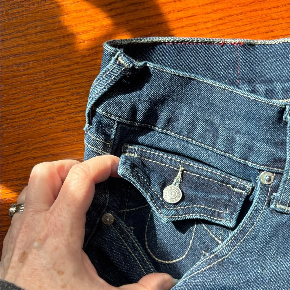 TRUE RELIGION RICKY SN STRAIGHT jeans. Relaxed fit. Size 31.